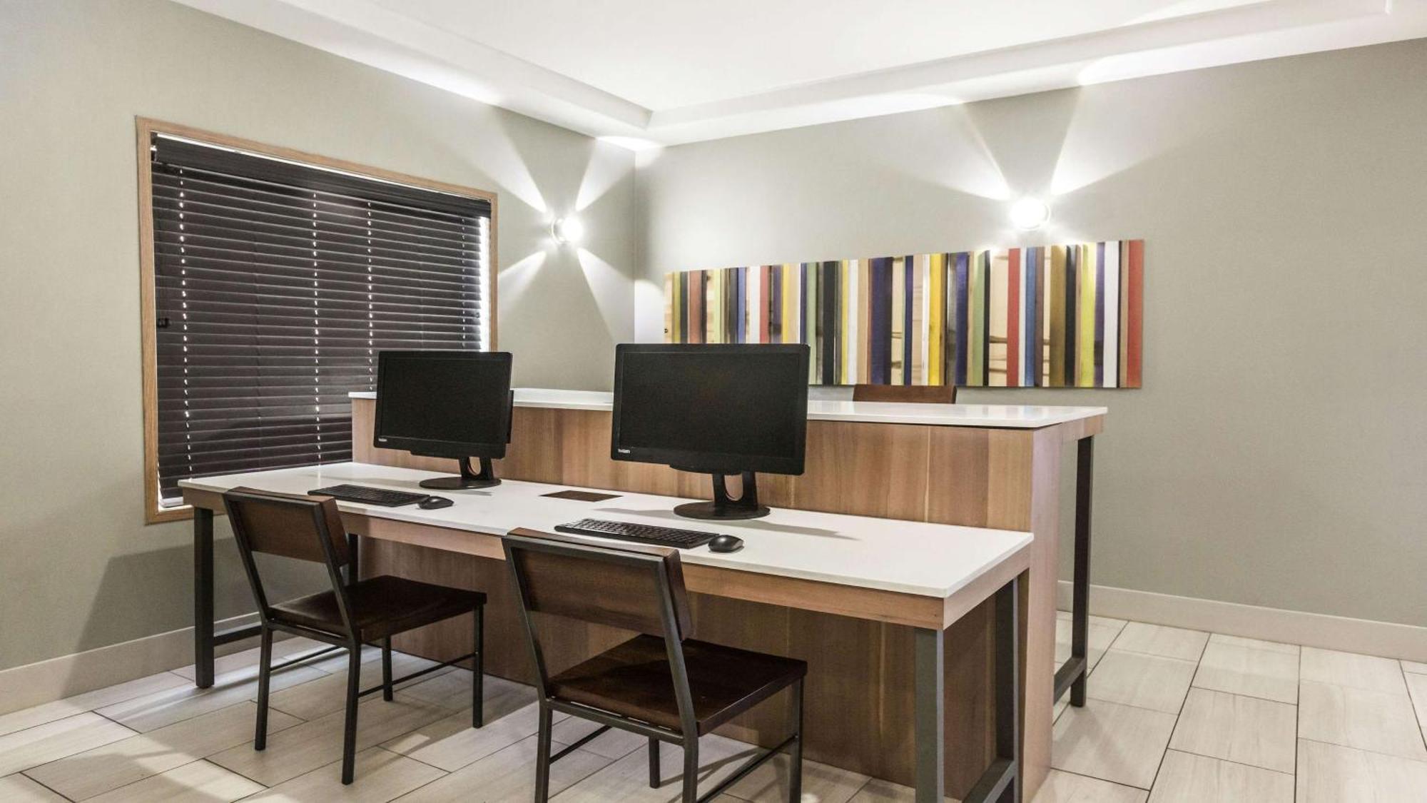 Holiday Inn Express & Suites-Regina-South By Ihg Exterior foto